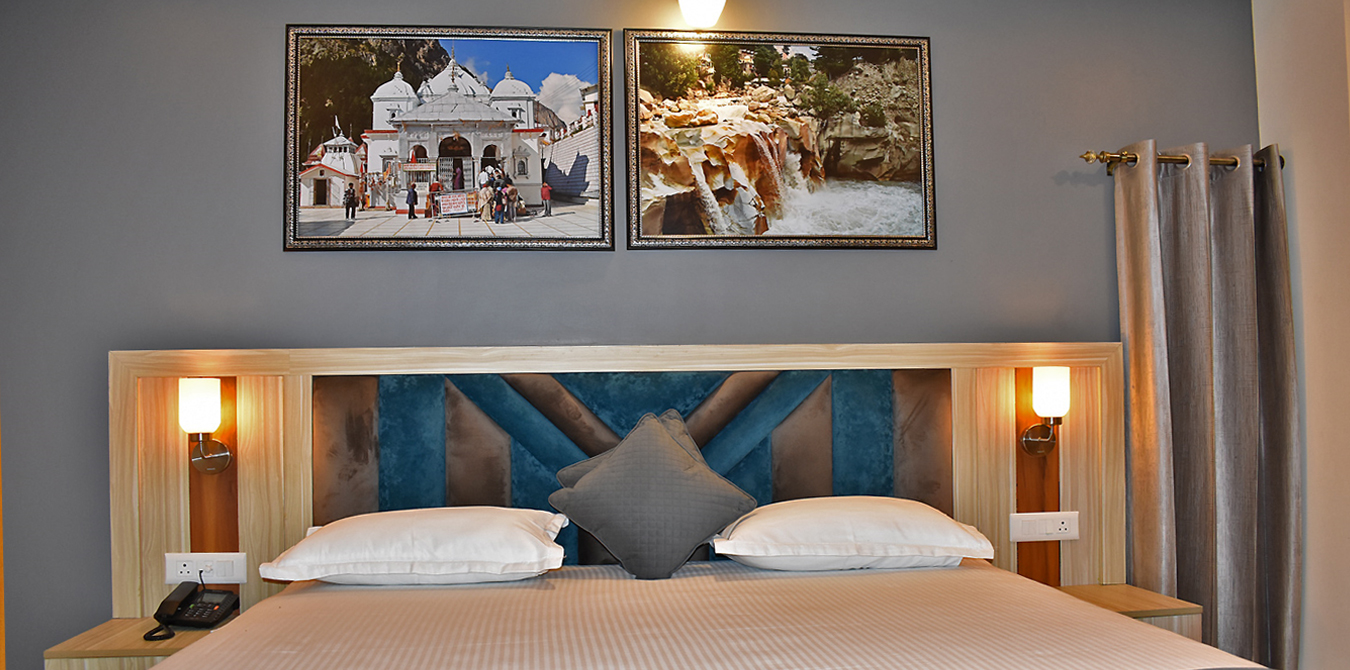 Super Deluxe Room - Mountain Facing 